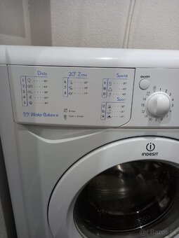 Úzka automatická práčka - 2