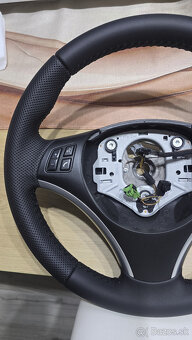 VOLANT BMW E90 E91 E92 E93 E87 E82 E84 sport - 2