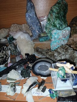 Predám zbierku minerálov - 2