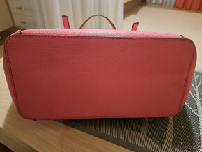 Guess kabelka, farba magenta/ružová - 2