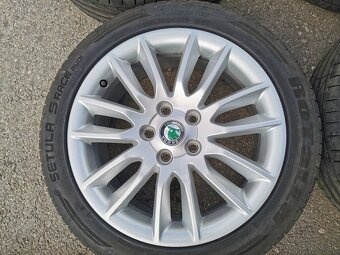 Elektrony 5x112 r17 skoda original s pneu letne 225/45r17 - 2