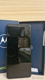 Motorola moto g32 - 2