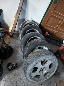Predám letné pneumatiky 215/55 16R - 2