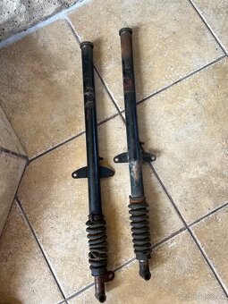 Predná vidlica Jawa 555 - 2