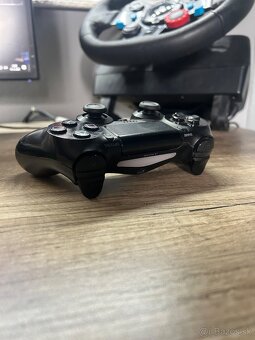 Ovládač ps4 - 2