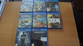 Playstation 4 - 2