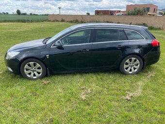 Predam Opel Insignia Sports Tourer - 2