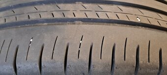 Predám 2ks jazdené letné 225/60r18-100H Dunlop - 2