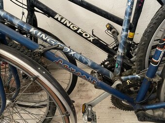 3 bicykle (vrátane Favorit) - 2