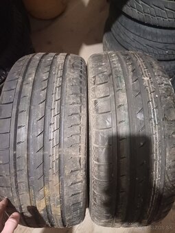 235/45r17 - 2