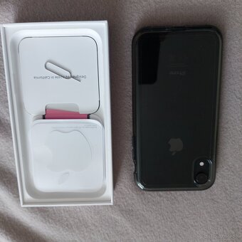 Predám Iphone Xr 64GB Black - 2