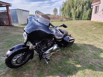 HARLEY DAVIDSON STREET GLIDE - 2