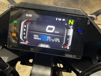 CF Moto 300SR 2024 - 2
