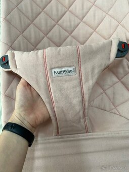 Babybjorn lehatko ruzove - 2