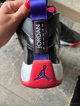 Jordan / Nike / Balenciaga - 2