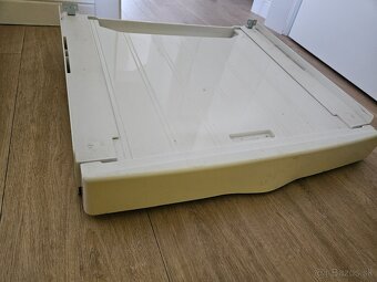 Predam medzikus medzi pracku a susicku: whirpool sks 200 - 2