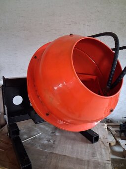 miešačka na minidumper - 2