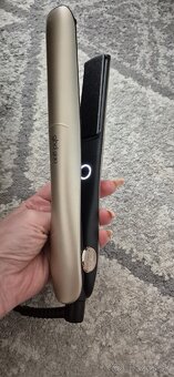 Profesionálna žehlička GHD Gold zlatá - 2