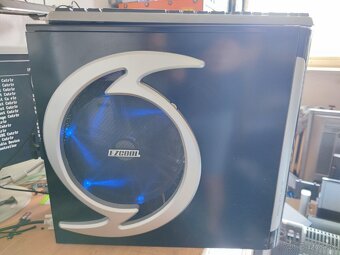 PC Intel Core 2 Duo, 3GB RAM, grafika - 2