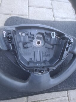 Volant Renault Thalia - 2