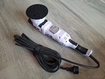 Požičanie / prenájom leštičky na auto Liquid Elements T3000 - 2