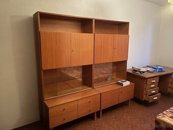 Retro starožitnosti nábytok - 2