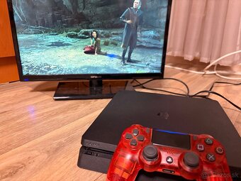 PS4 Slim 500GB + DualShock 4 - 2