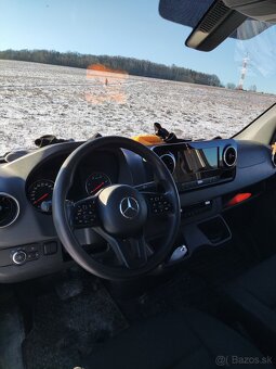 Predám Mercedes Sprinter 4x4, automat - 2