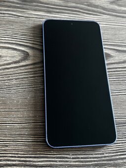 Predám Samsung Galaxy S24 - 2