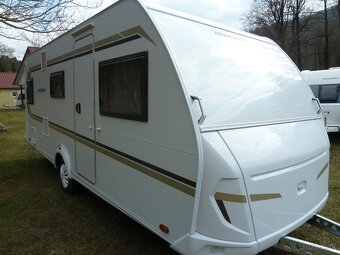 Karavan Weinsberg CaraOne 550 QDK NOVÝ 20.324.-€ bez dph - 2