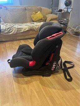 Polohovateľná autosedačka - 2