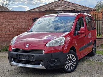 Peugeot Partner Tepee 1.6i Facelift mod. 2014 145 tisíc km - 2