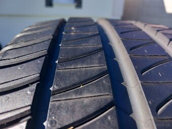 Dvojrozmer 275/40 r19 a 245/45 r19 michelin - 2