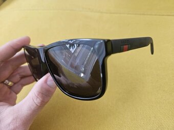 Slnečné okuliare Gucci GG0010S - 2