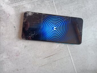 Motorola E7 power - 2