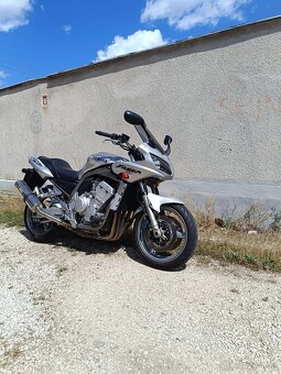 Yamaha FZS 1000 Fazer - 2