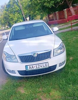 Škoda Octavia - 2
