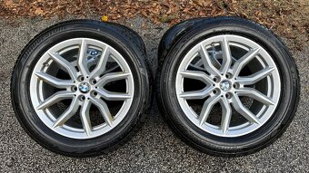 69.	BMW X5 265/50/ r19 - 2