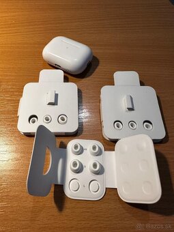 Predám Apple Airpods 2 Pro - 2