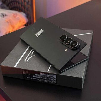 Samsung Galaxy zFold 7 256 GB - 2