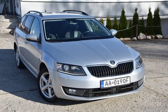 Škoda Octavia Combi 2.0 TDI Business 4x4 DSG - 2