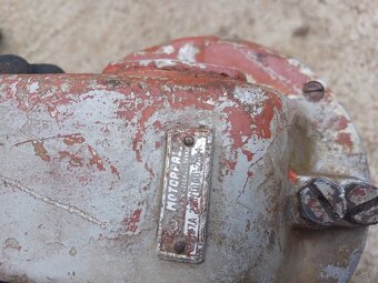 Vstrekovacie čerpadlo zetor 1 - 2