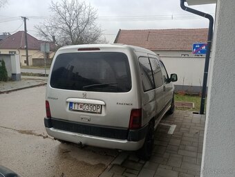 Predám Peugeot partner 2l hdi - 2