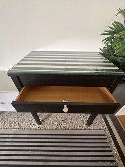 Rozťahovací stolík - 2