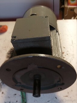 Motor 220V 0,55kW - 2