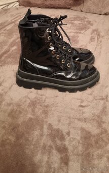 Lakované čižmy h&m 35 - 2