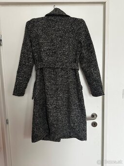 Dámsky kabát- veľkosť 38 - 2