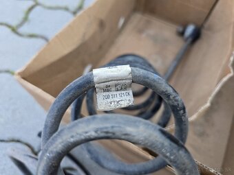 🔩 Originálne pružiny VW Polo 2G - 2