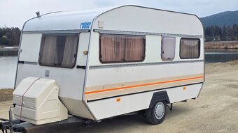 Obytny prives Roller Palace 400 - strieska, Truma - 2