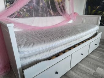 Rozkladacia posteľ - 2